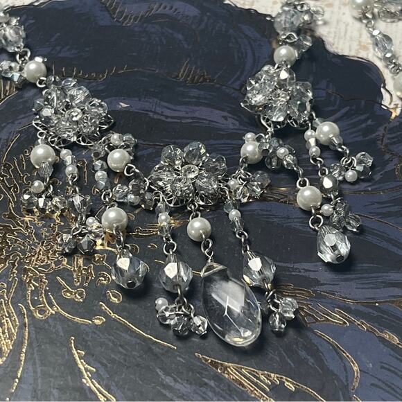 Estate WHBM Silver Crystal Flower and Faux Pearl Necklace and Bracelet Set - Picture 8 of 16